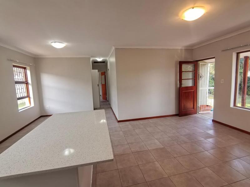 To Let 3 Bedroom Property for Rent in Strand Western Cape